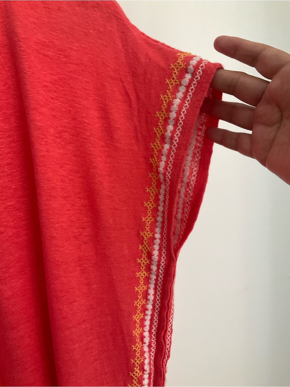 J. Jill Medium Coral Linen Embroidered Keyhole Tunic - Picture 4 of 9